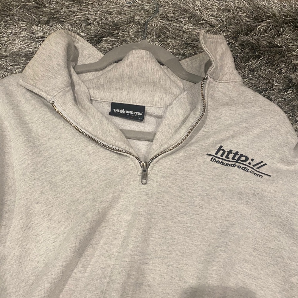 The hundreds crew neck